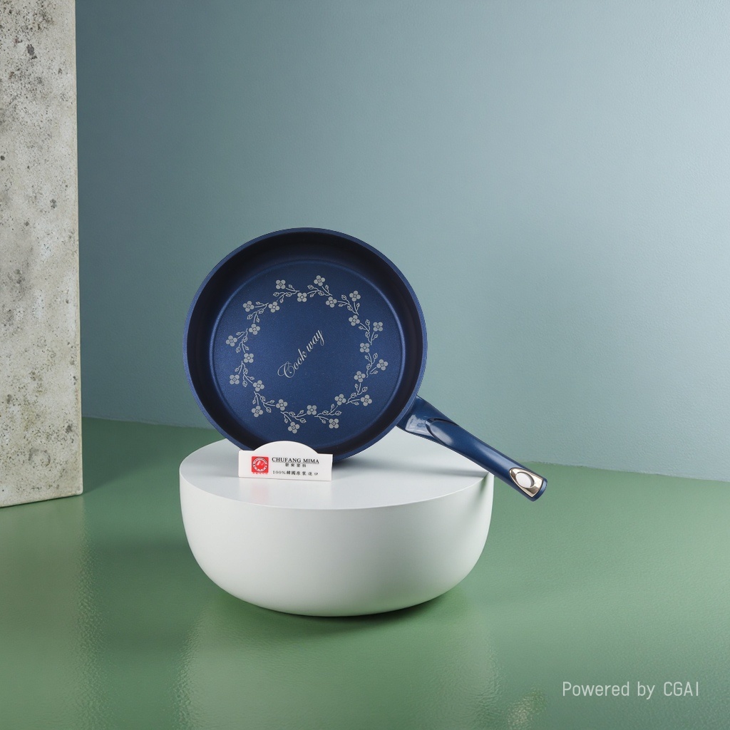 Cast iron frying pan, non-stick pan, 4-hole frying pan, multi-functional frying and stir-frying pan, household kitchenware Application Scenario