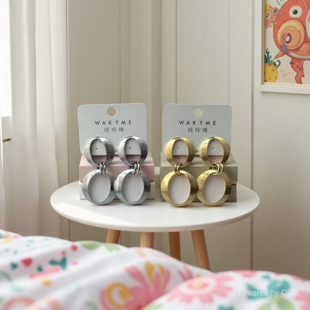 哇咔咪2026新款拉丝工艺双环耳饰，简约时尚，银色与金色两款，尽显个性魅力。