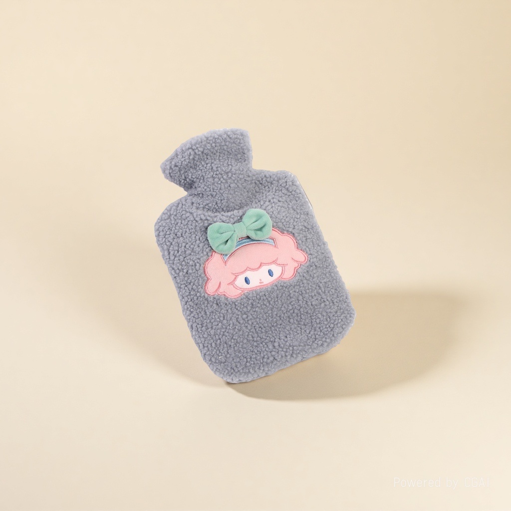 The new Teddy fleece water-filled hot water bag is convenient to carry Specification image