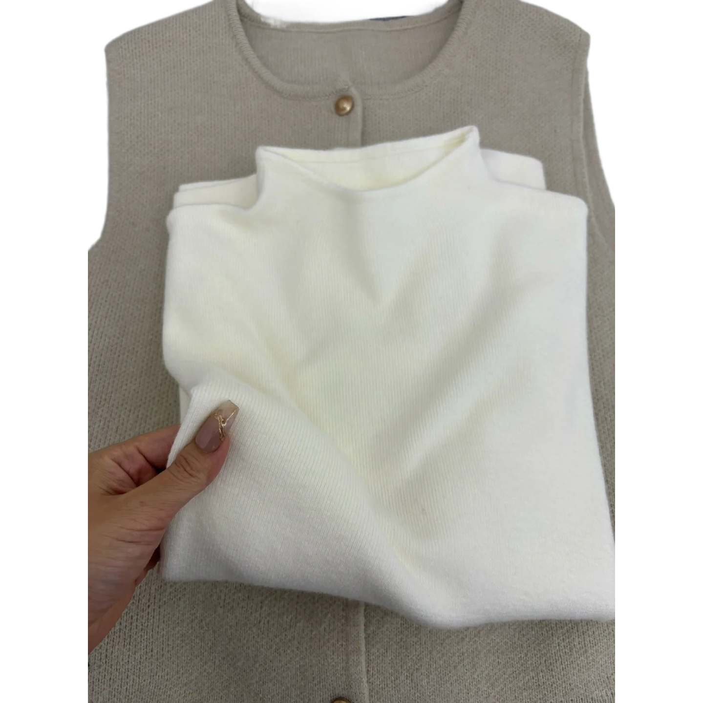 قمصان جينز بيضاء ذات الياقات البيضاء، معطيات من السترات النسائية Item Picture
