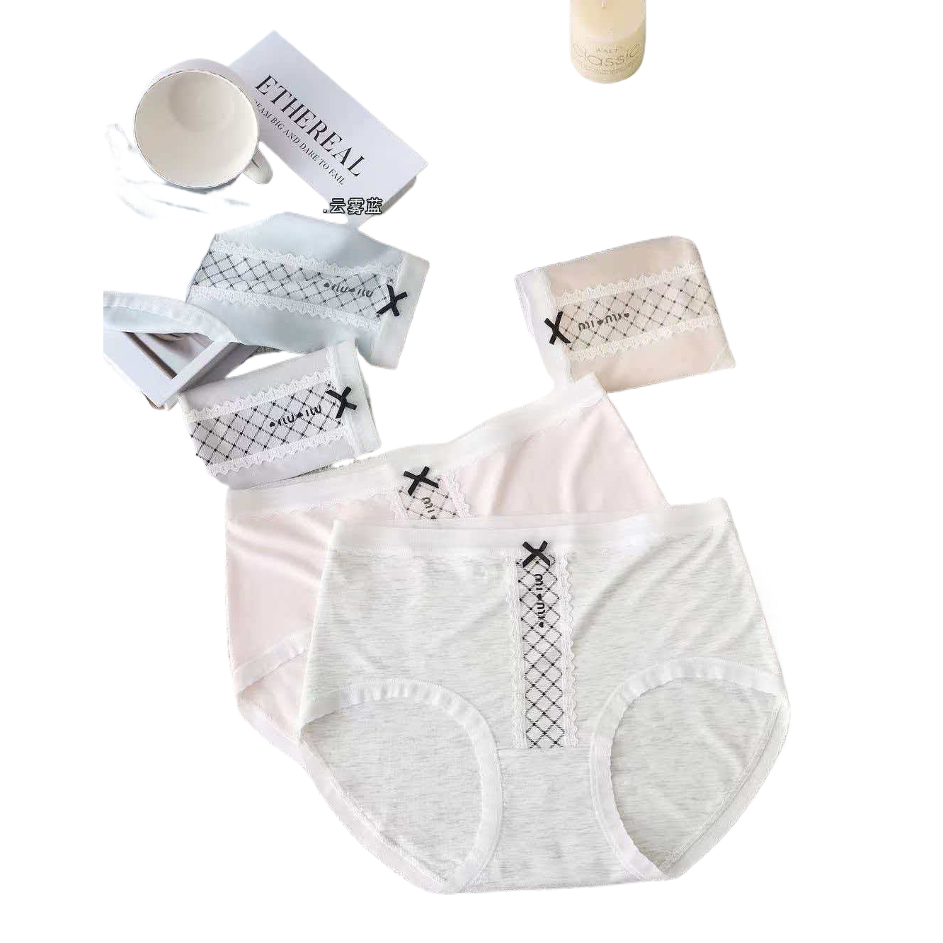 蝴蝶结棉材质7A级抑菌抵挡亲肤细腻精致款中腰三角裤