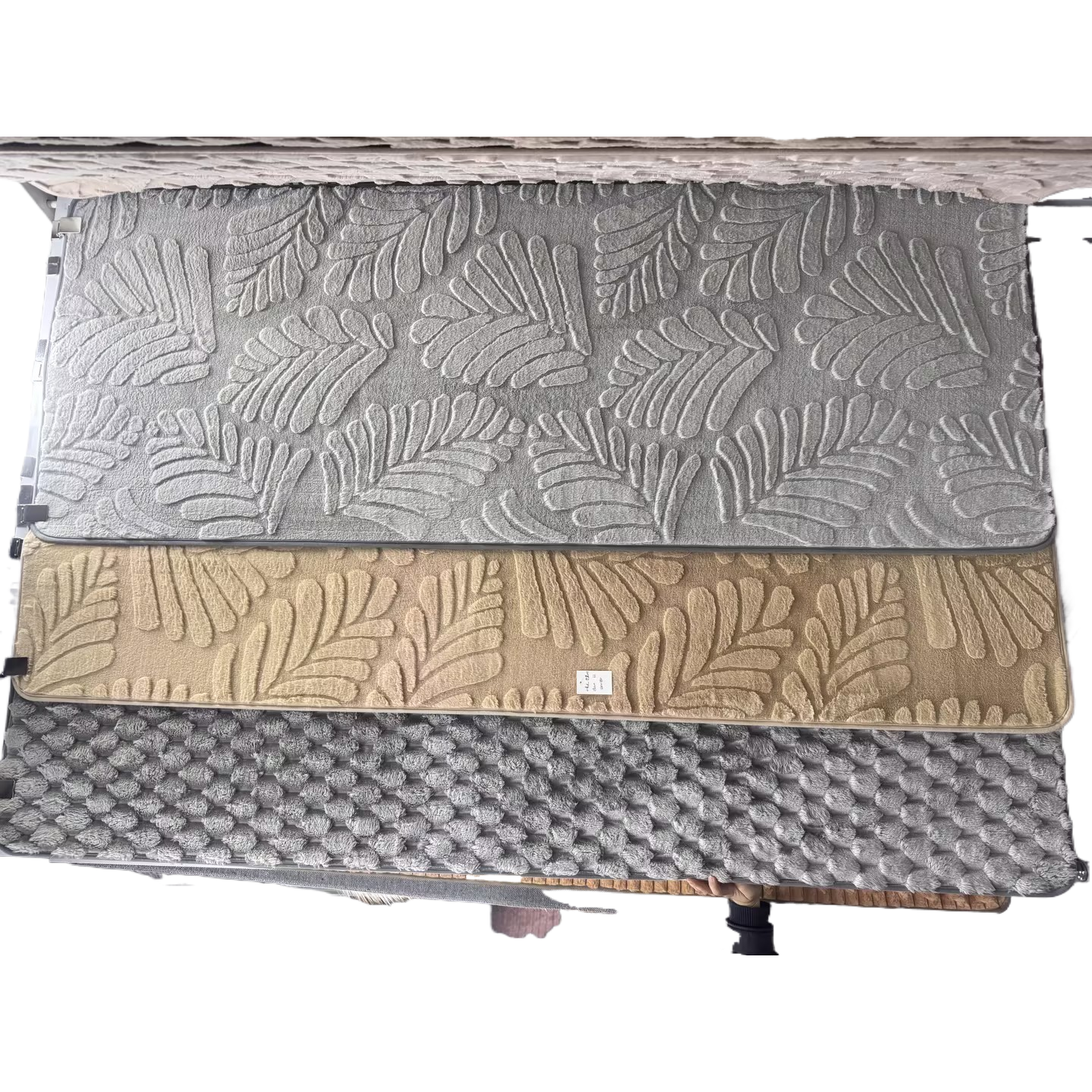 地毯/黄麻地毯/小地毯/红地毯/礼拜毯白底实物图