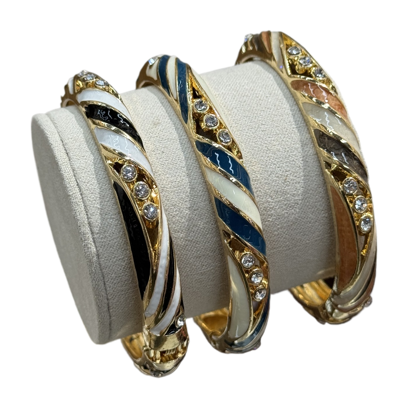 925银镯/手镯/铜微镶手环/银手镯/猫眼手镯白底实物图