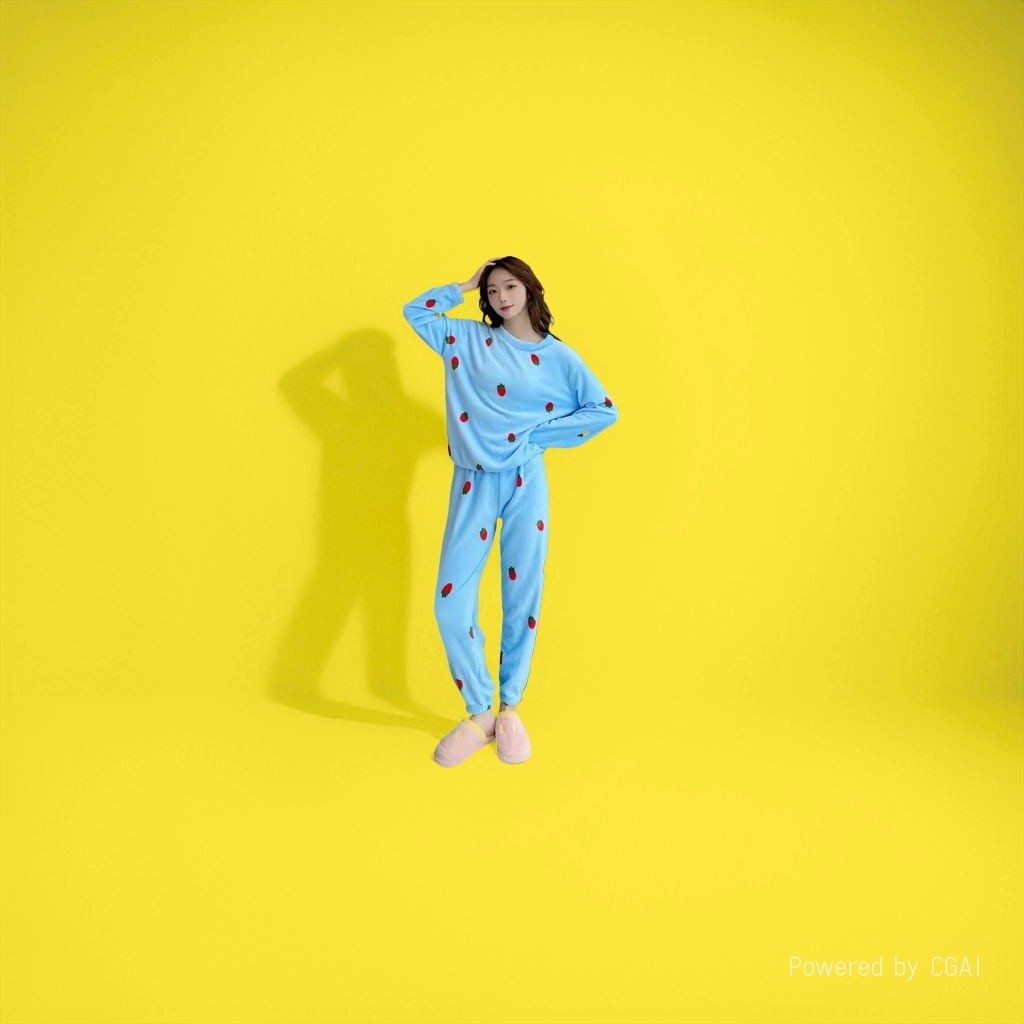 蓝色草莓图案女士家居服法兰绒睡衣套装真丝睡衣居家舒适保暖