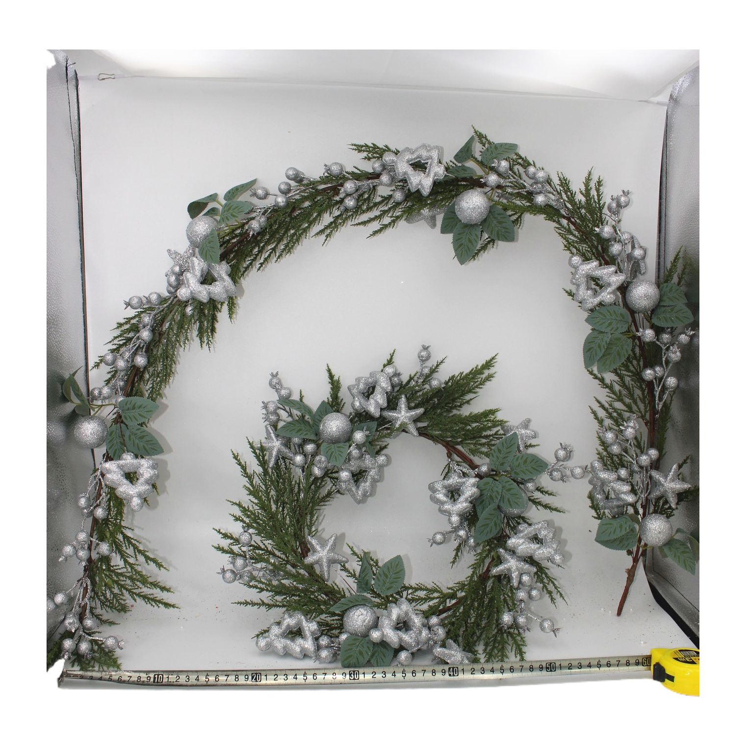 Sote Christmas wreath ring Christmas decoration Santa Claus Christmas wreath Vine decoration Item Picture