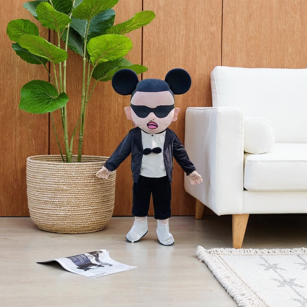 Long-haired giant bear soft board Panda doll AI Toy Plush toy Star Man 154246685 Application Scenario