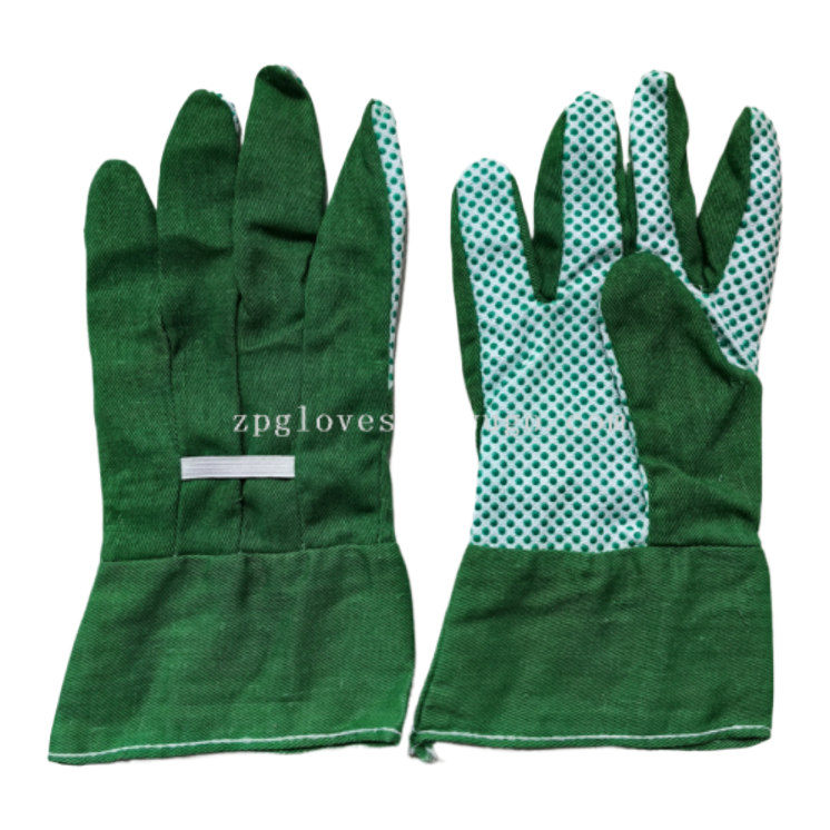 劳保手套/手套/作业手套/医用手套/PE手套白底实物图