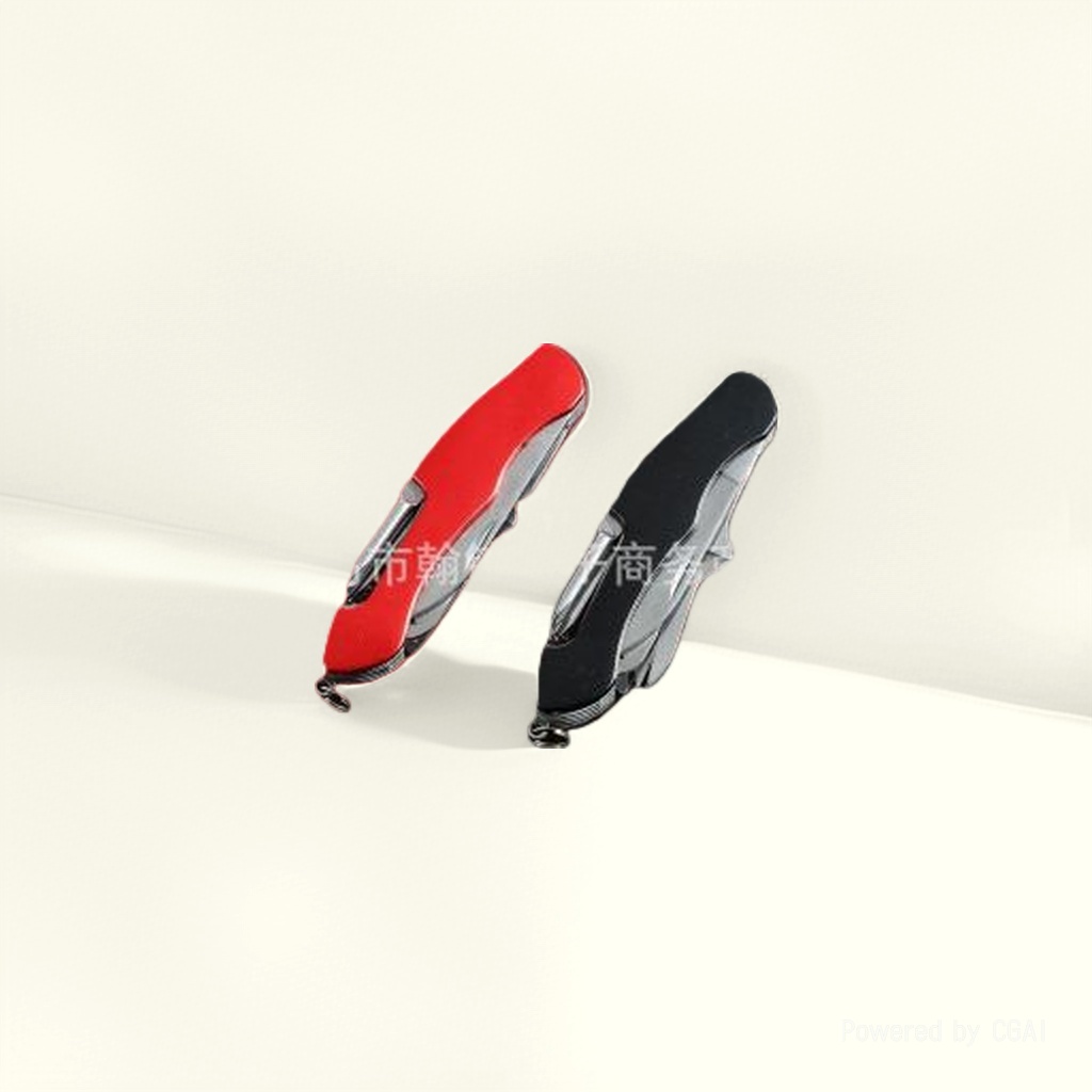 Delta claw knife, outdoor sharpened folding knife, small knife, anti-slip, portable and practical Application Scenario