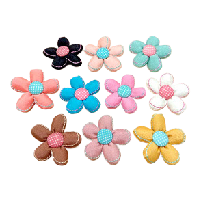 Colorful fabric flower petals, fabric handicrafts without flower diamonds, tissue boxes, creative home decoration