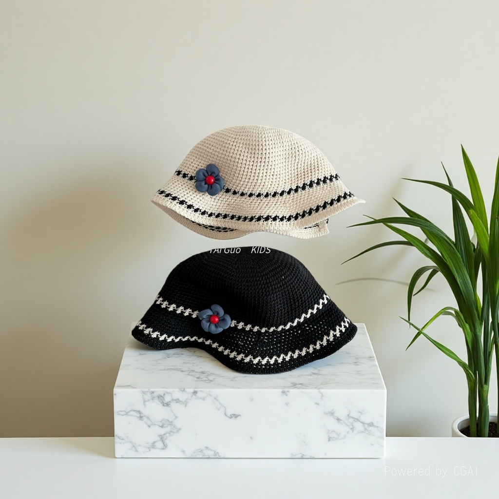 Summer children's stylish flower-knitted cap with a wide open brim for breathability and sun protection. Girls' stylish striped fisherman's hat details Picture