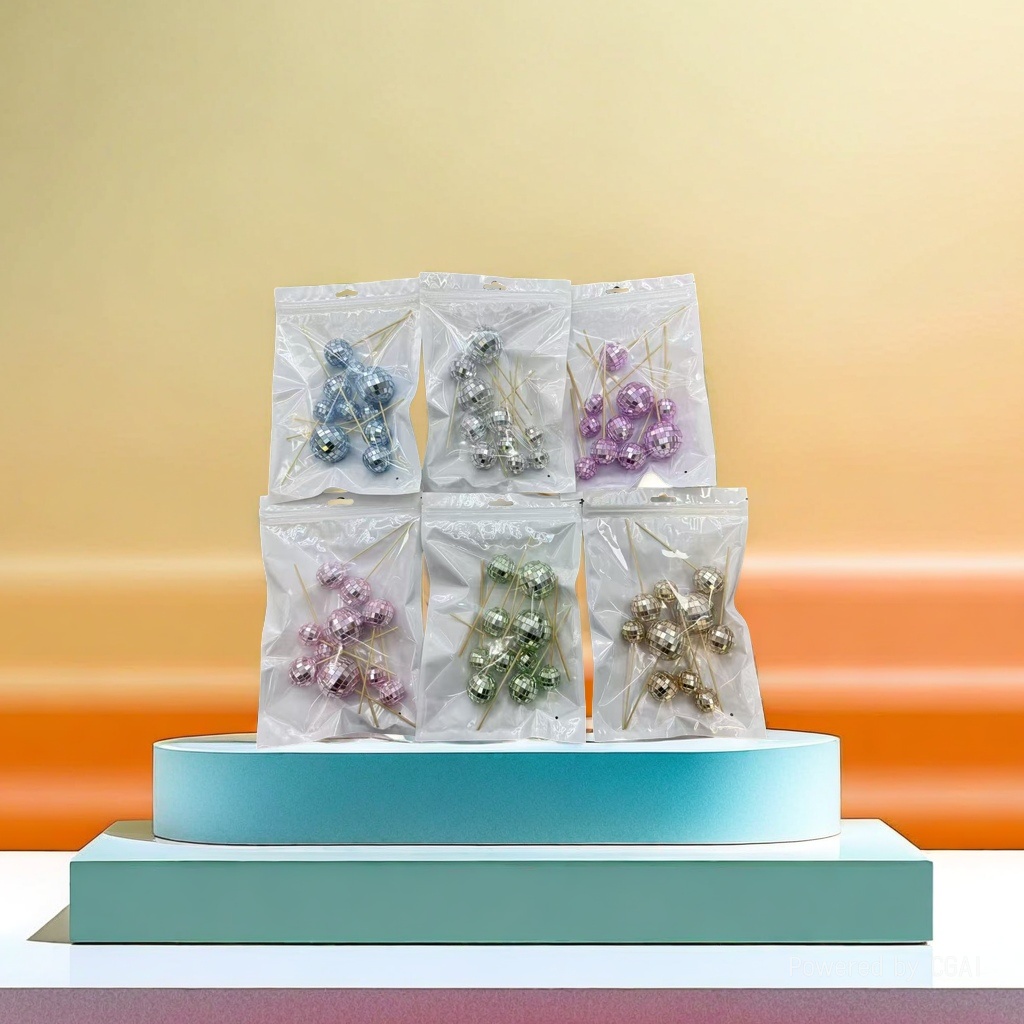 Cake decoration accessories scene arrangement decoration cake accessories details Picture