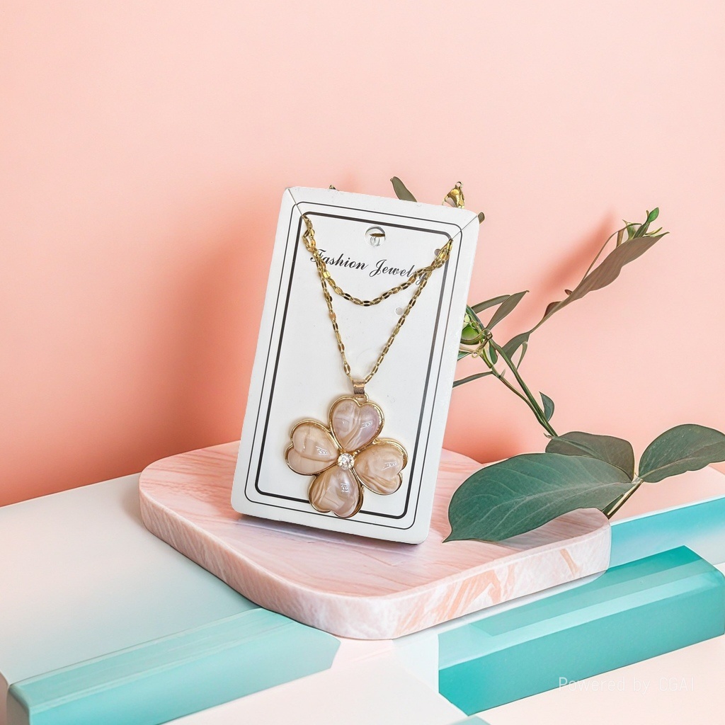Korean sweet and versatile candy-colored dopamine four-leaf clover rice bead necklace with beaded beads, girlish charm, collarbone chain for girls Specification image