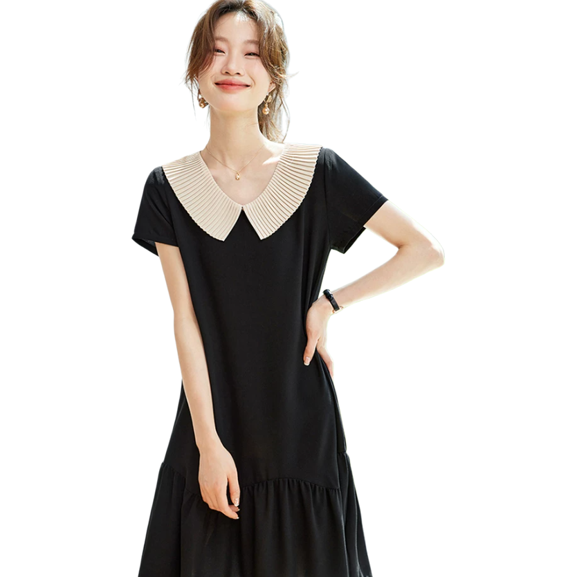 The 2026 summer new style is super popular for making you look younger. It's a beautiful silk and mulberry silk dress. It's a petite dress Item Picture