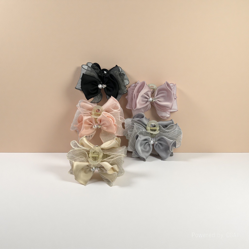 Bow shark clip hairpin, grappling clip hair accessory, cute, fashionable, versatile and niche accessory for women details Picture