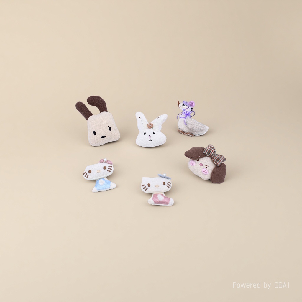 Play with cartoon cat and fish-shaped fabric dolls and wool felt pendants details Picture