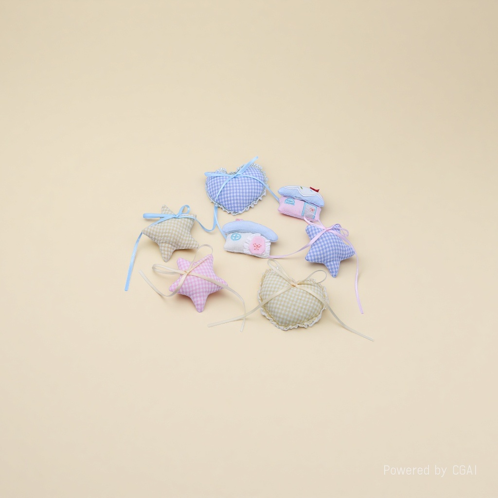 Sweet and trendy toys, cotton-filled heart-shaped five-pointed star fabric accessories, clothing accessories, shoes, socks, hats, house accessories, hair accessories Application Scenario
