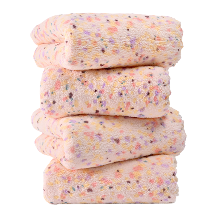 Creative colorful spotted pattern towels, color-changing towels, cartoon design, disposable underwear, European and American style Item Picture