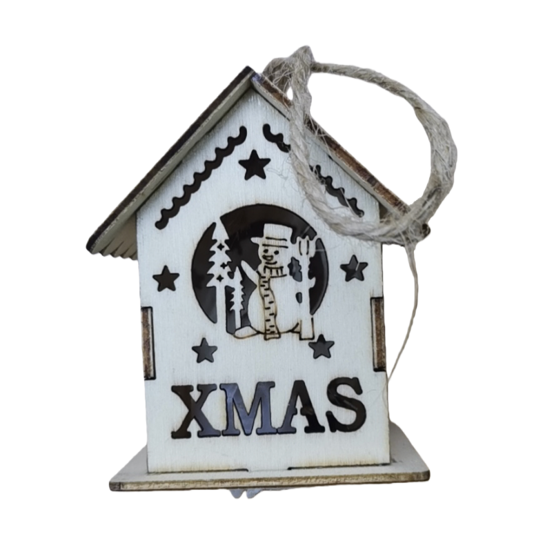 Sote's Christmas wooden house is decorated with Christmas wreaths, Christmas hats, ornaments and holiday gifts Item Picture