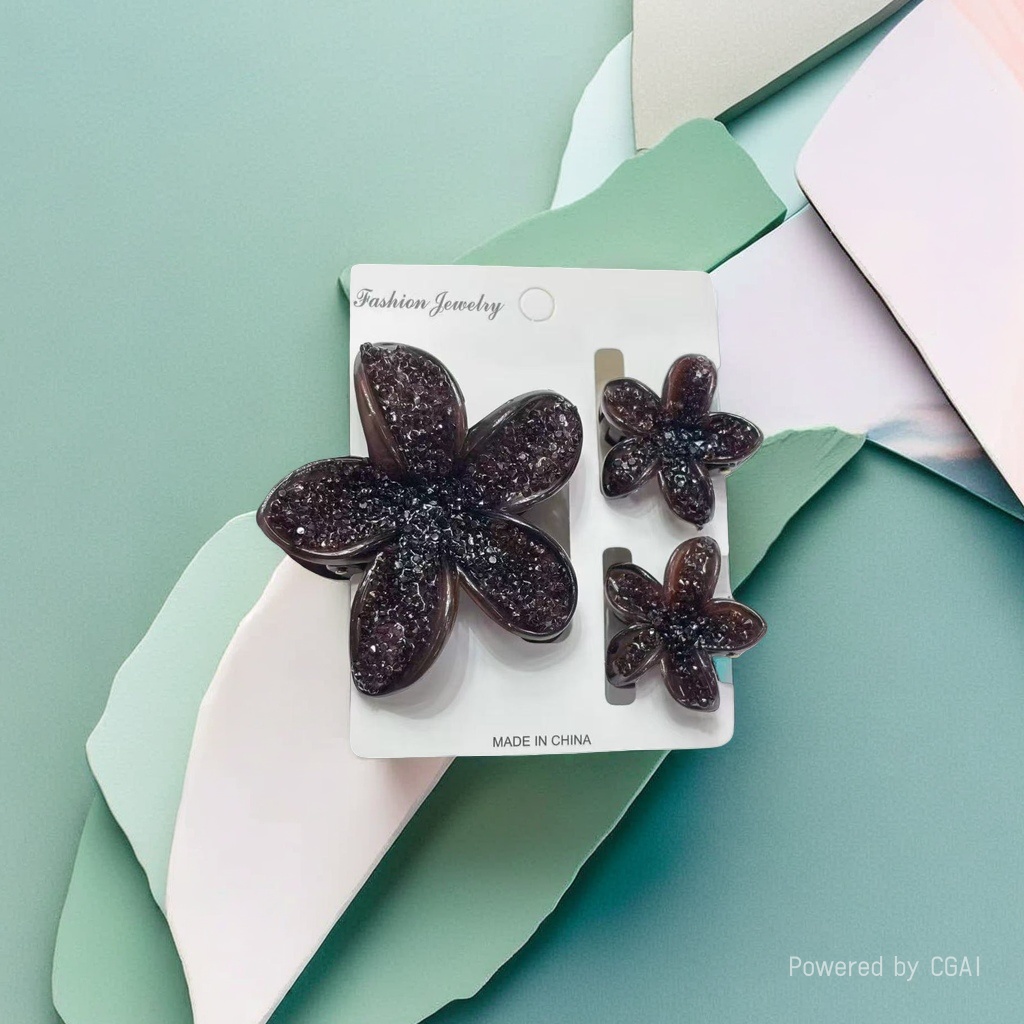 Fashionable jewelry, flower-shaped shark clips, hairpins, hair accessories, cute and exquisite beauty accessories for women Application Scenario