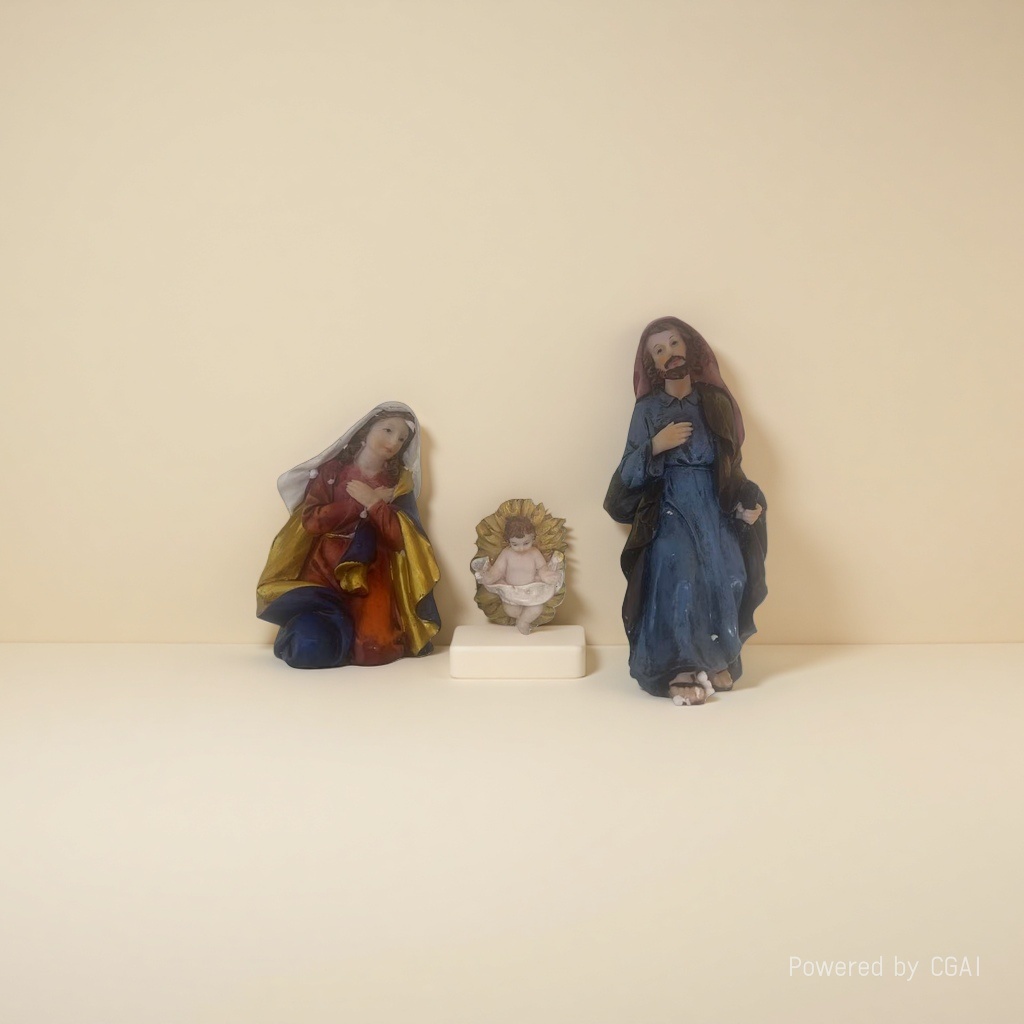 Virgin Mary, Infant Jesus, Saint Joseph Buddha statue, religious idol, resin Buddha statue Application Scenario