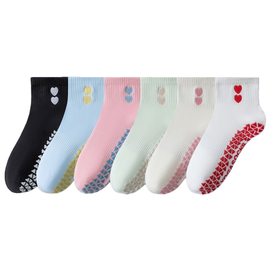 Colorful heart-shaped patterned anti-slip socks, wear-resistant silicone sole anti-slip stickers Item Picture