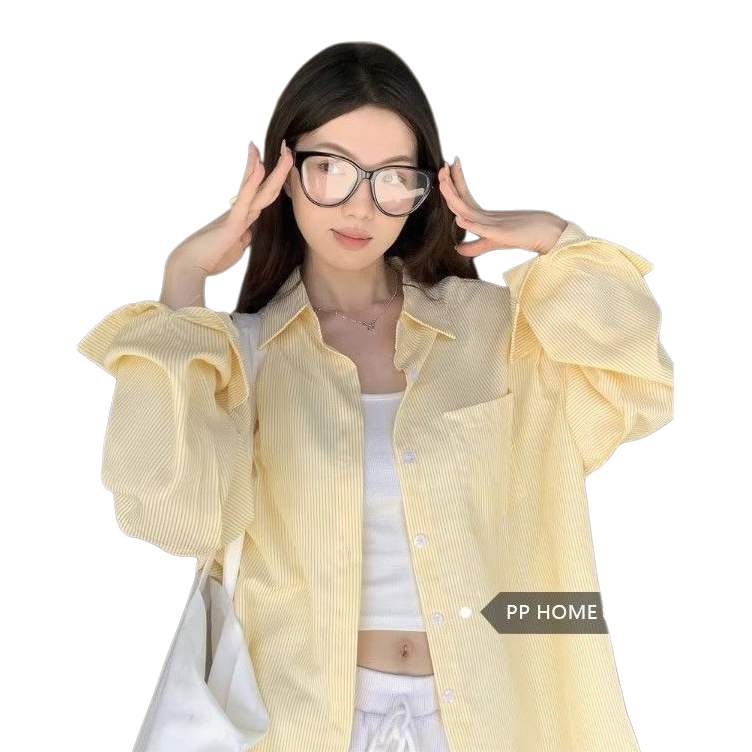 衬衫/短袖衬衫女/女装/女装女式宽松时尚休闲/女士刺绣寸衫白底实物图