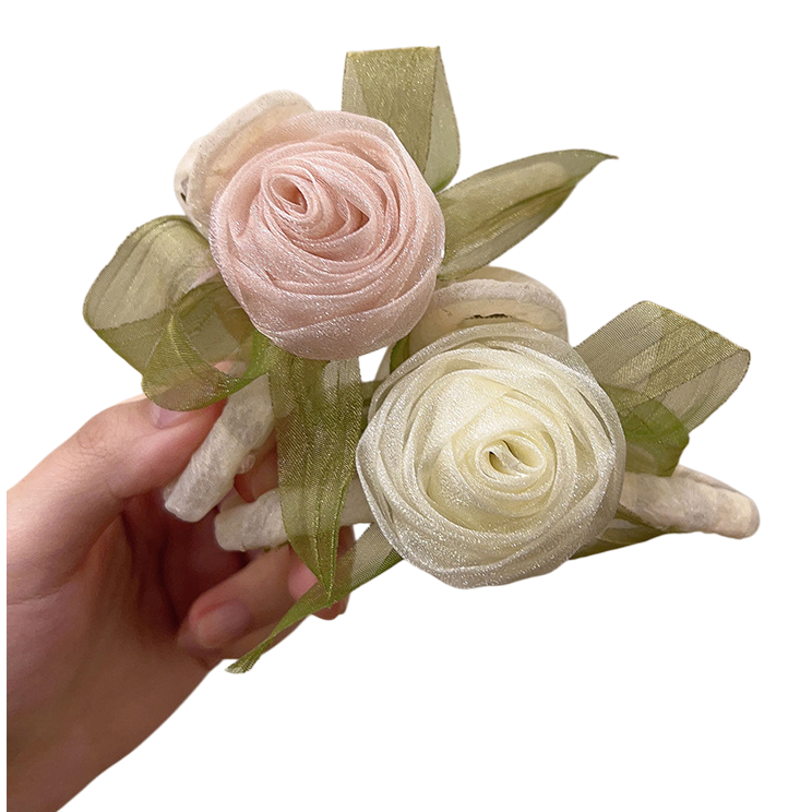 Crocheted hand bouquets, knitted flowers, tie-flower decorations, hand stick flowers, and simulated floral art Item Picture