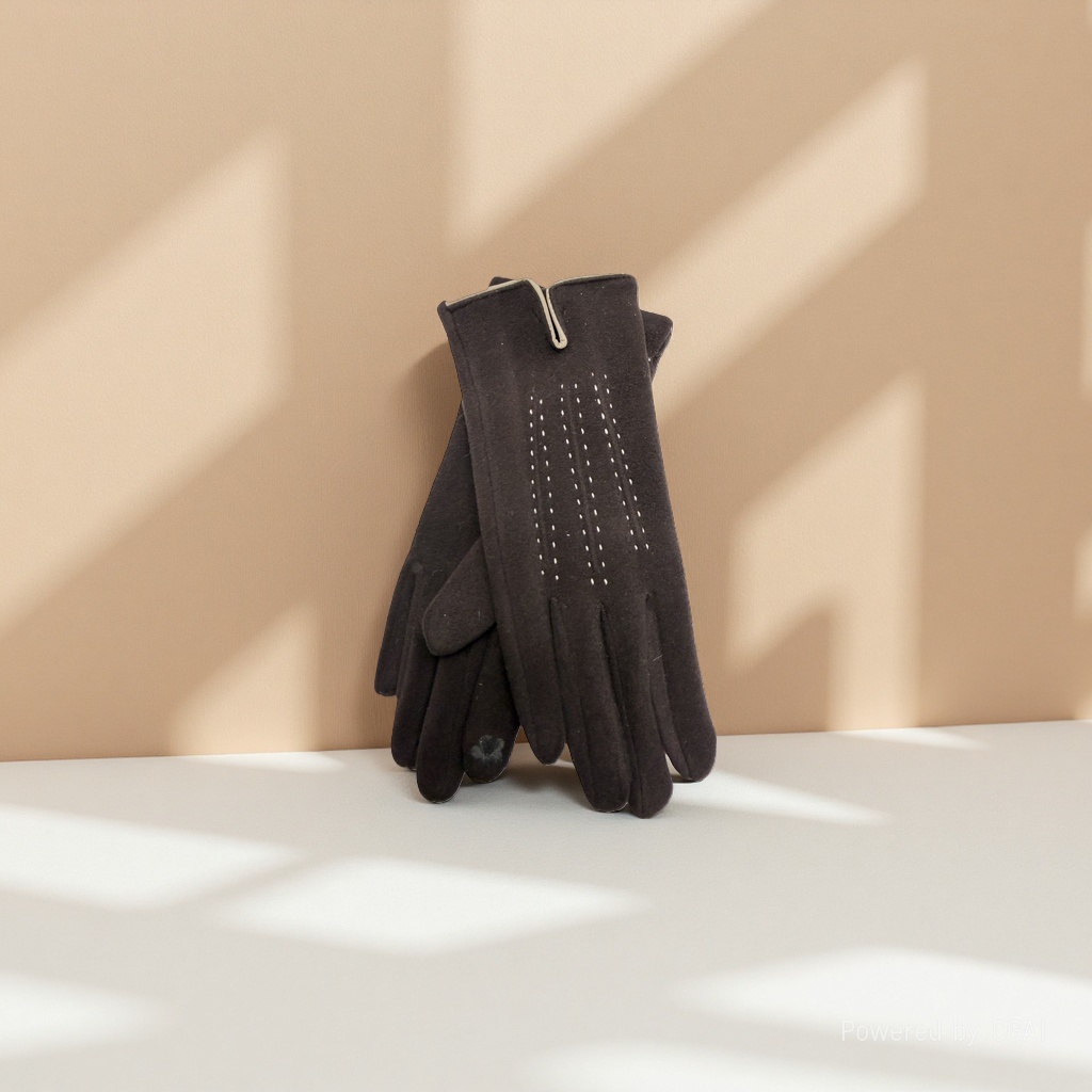 New touch screen warm PU leather gloves for winter cycling for both men and women, thickened and fleece gloves Application Scenario