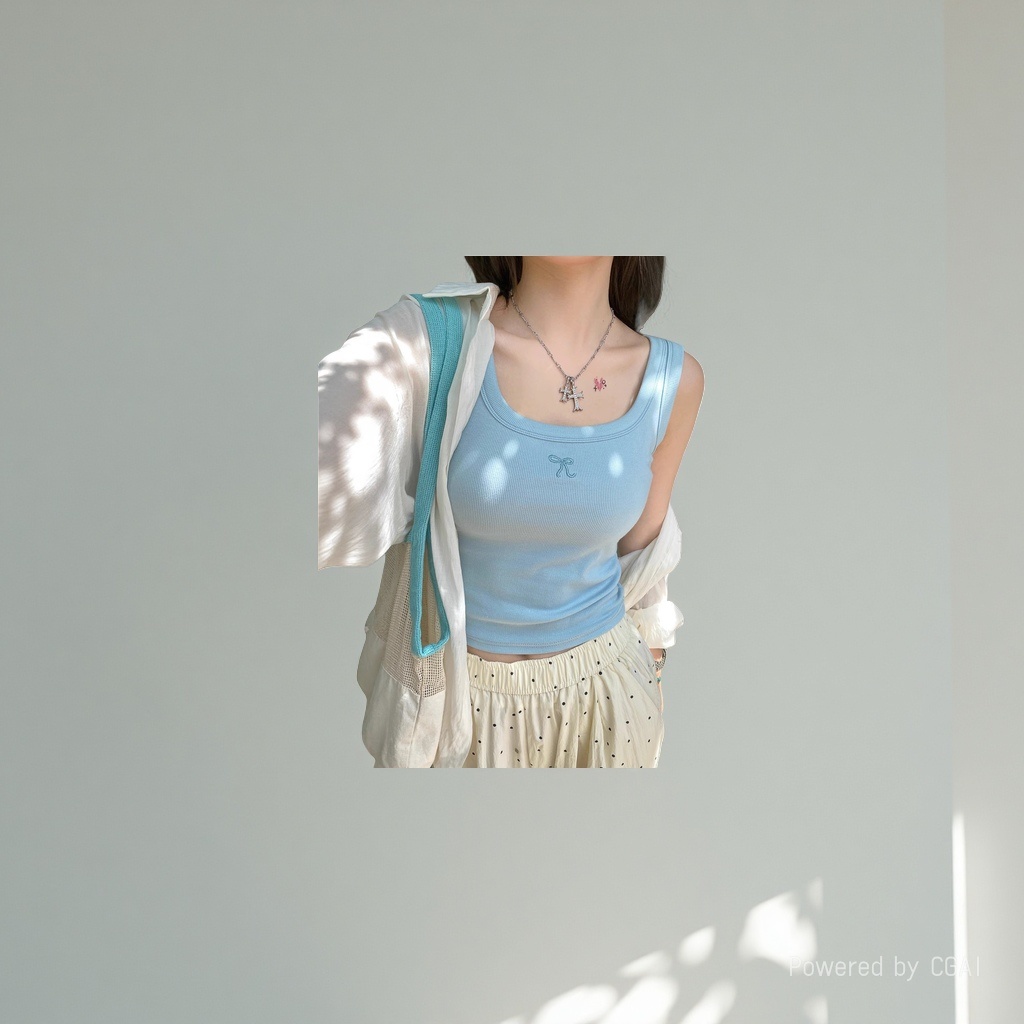 浅蓝色吊带抹胸背心鱼骨胸衣美背设计