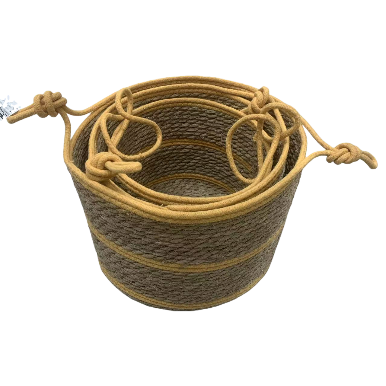 The wedding ironwork road guide flower basket, scented sheet, knitted flower ironwork flower basket is elegant in shape and suitable for various scenarios Item Picture