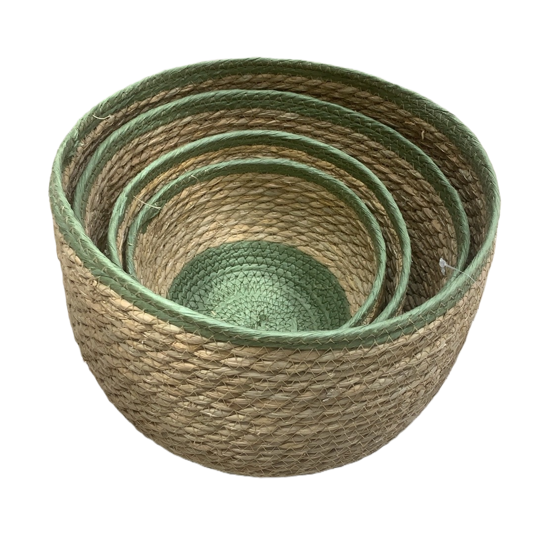 Wedding ironwork road guide flower basket, scented slices, knitted flower decoration Item Picture