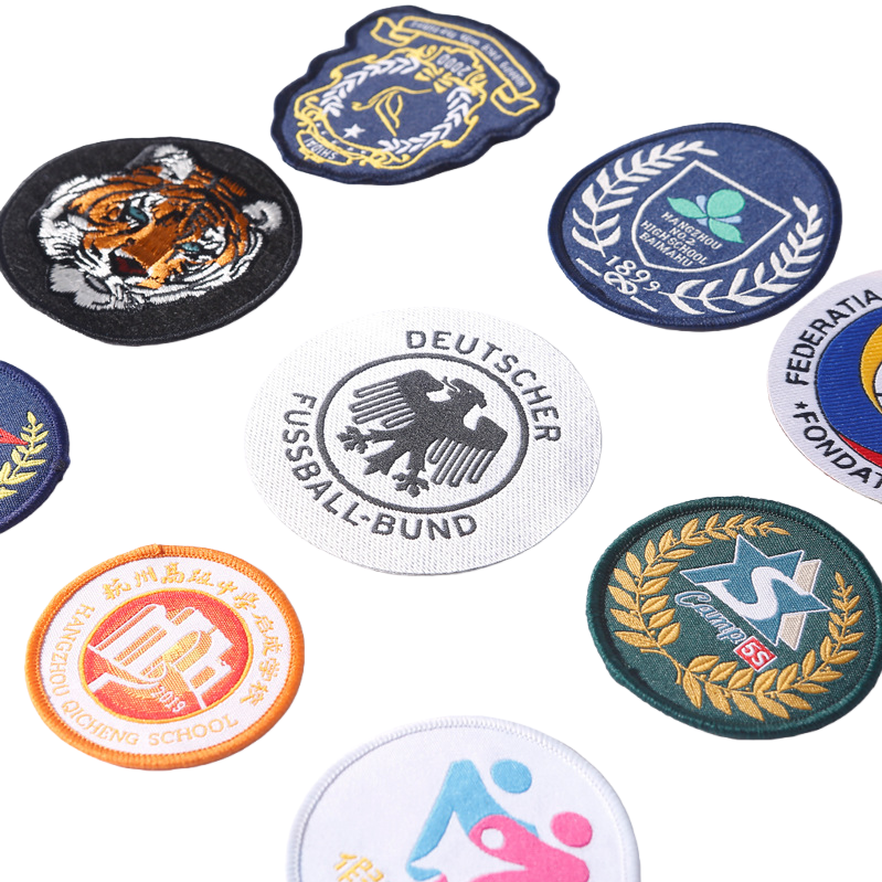 服装臂章袖章logo布标锁边标刺绣校徽卡通徽章布标