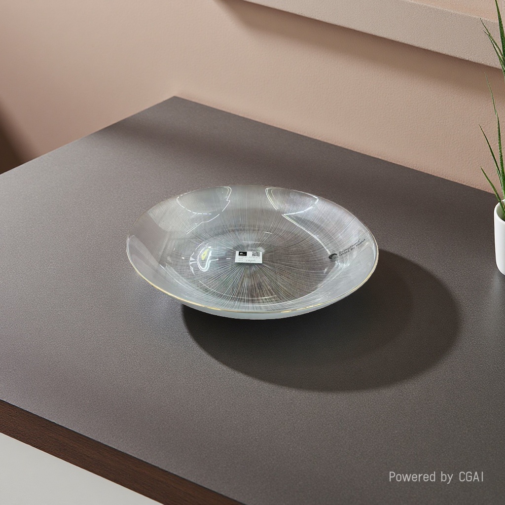 Japanese-style round glass plate, handcrafted gold-edge fruit plate, dried fruit salad snack plate, simple and creative lead-free crystal plate Application Scenario