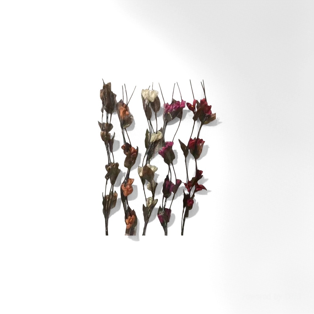 Monet's Garden handcrafted artificial plastic flowers decorate the living room, bedroom and balcony details Picture