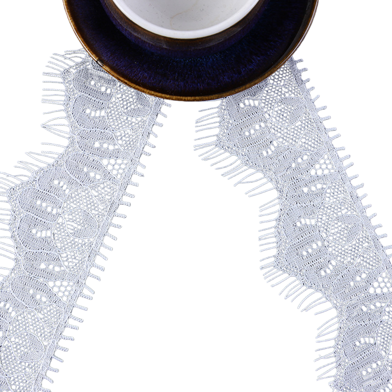 Double eyelash lace trim