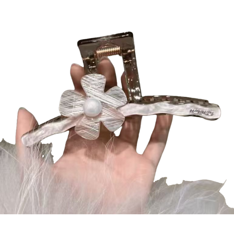 Shark clips, banana clips, grab clips, hairpins and hair clips are available in multiple styles, which are fashionable and simple Item Picture