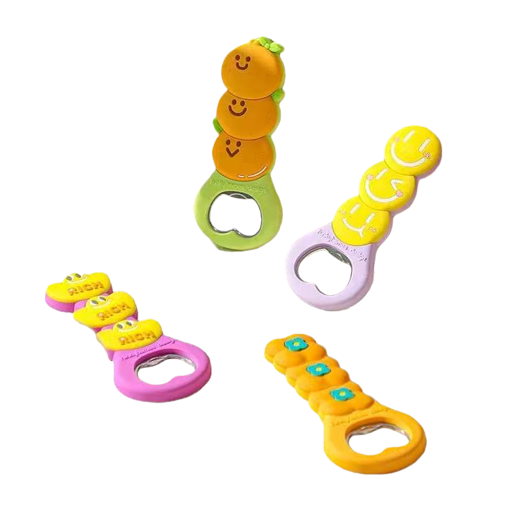 Dekai Trade Black Spade A Three-dimensional Creative Magnet Beer Bottle Opener and Can Opener Item Picture