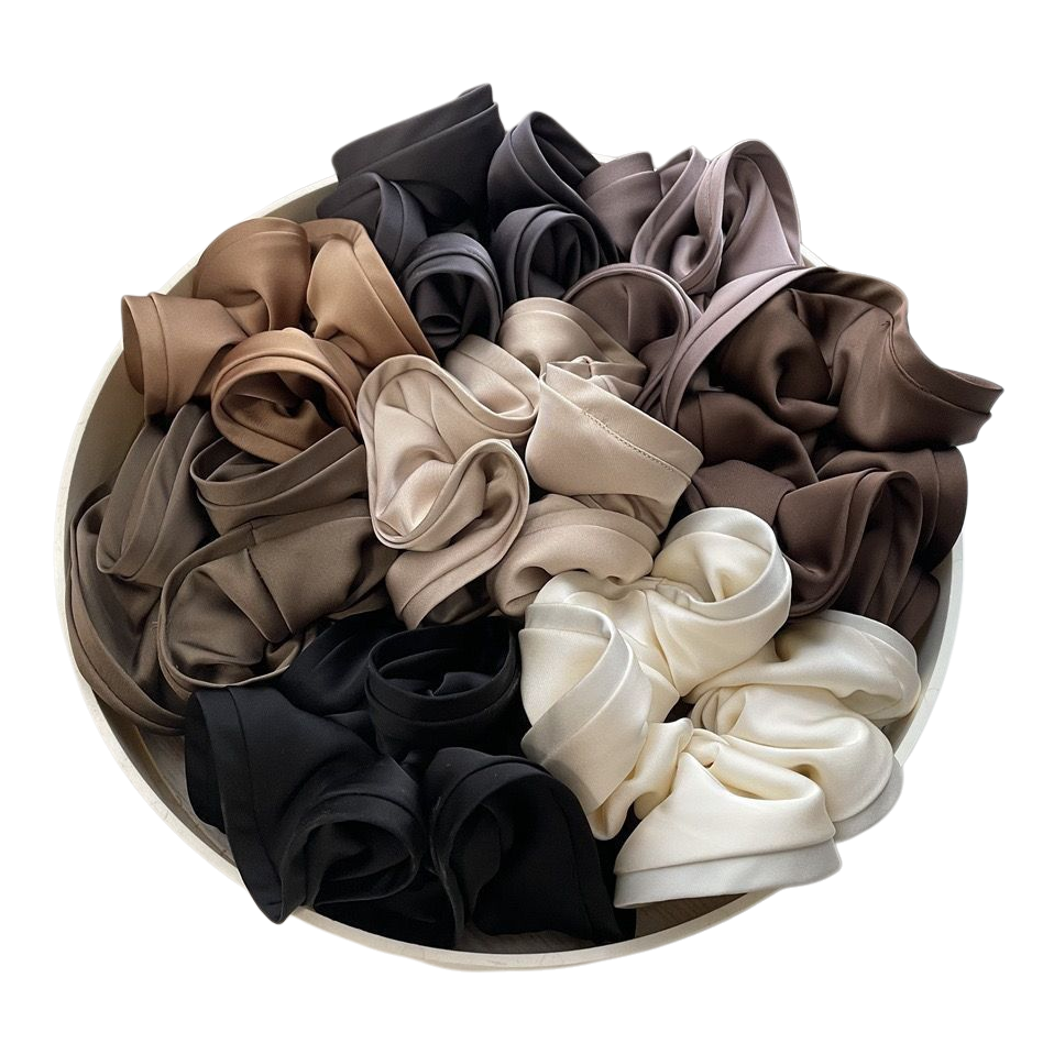 Silk large intestine hair bands, hair accessories and hair ties are highly elastic and won't damage hair. Women's fashion accessories: 094717523 Item Picture