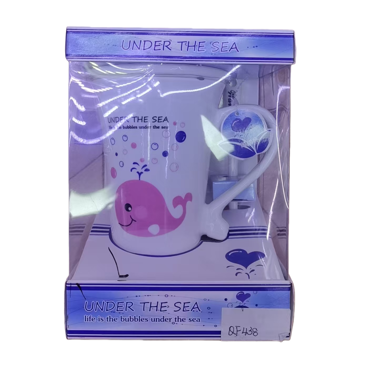 杯子/母婴用品/儿童水杯/水杯/塑料杯白底实物图