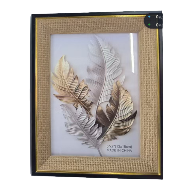 Factory direct sales and wholesale of golden photo frames, rectangular photo frames, European-style decorative photo frames, picture frames, empty frames, mounting and display tables Item Picture