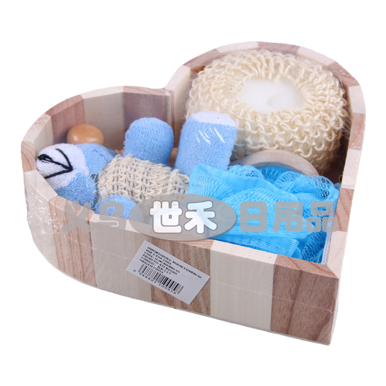 Heart-shaped wooden bucket bath Four-piece set 172154738 Item Picture
