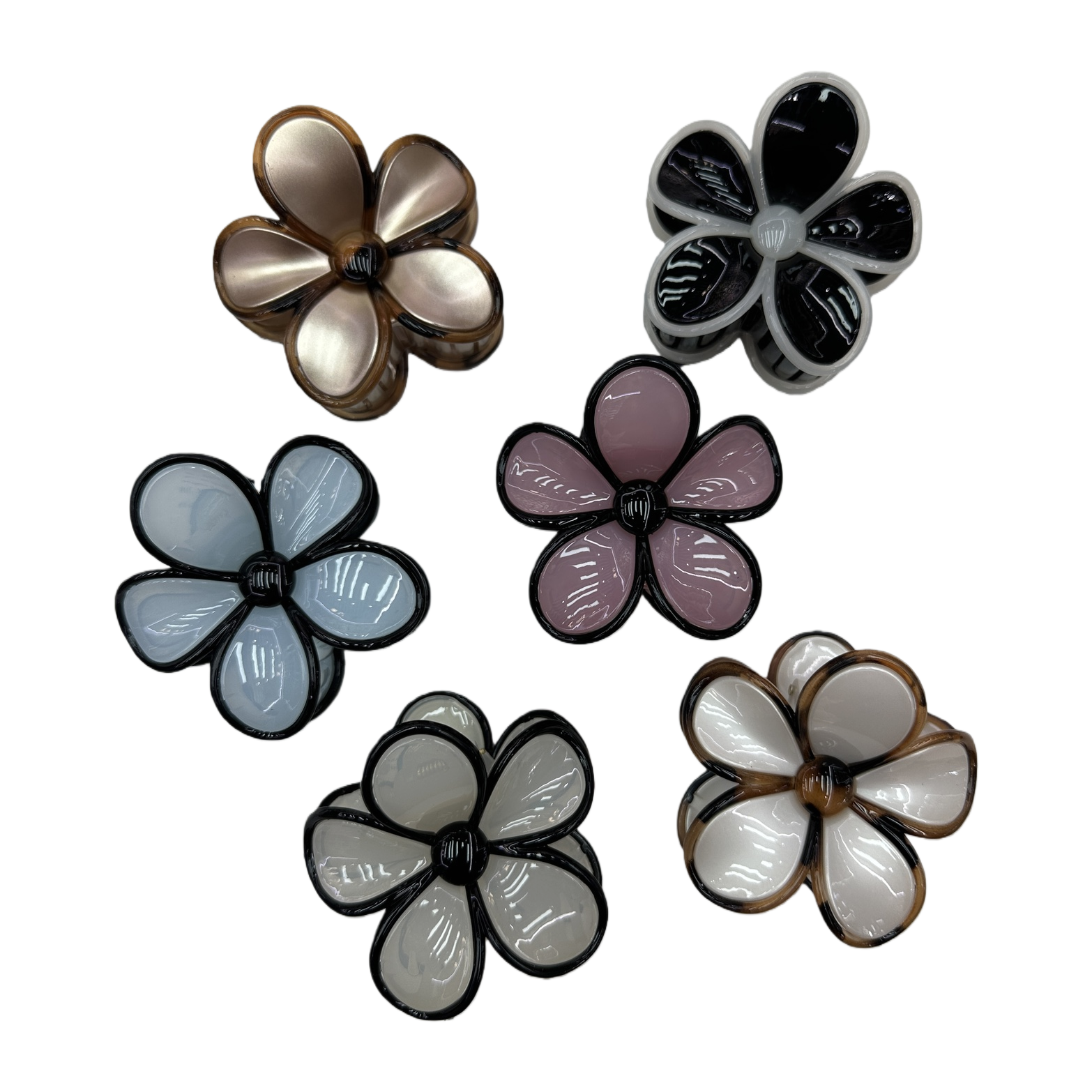 Flower-shaped hair clips, banana clips, shark clips and scratch-shaped hair clips are fashionable and versatile Item Picture