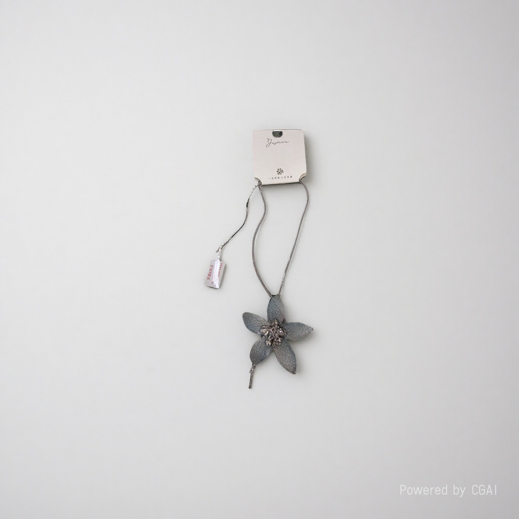 Silver flower pendant necklace, golden bracelet, fruit shell bell pendant, electroplated dot diamond details Picture