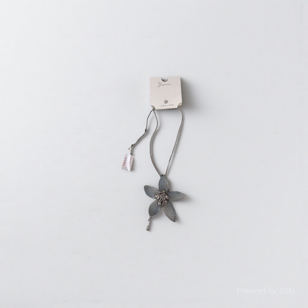 Silver flower pendant necklace, golden bracelet, fruit shell bell pendant, electroplated dot diamond Item Picture