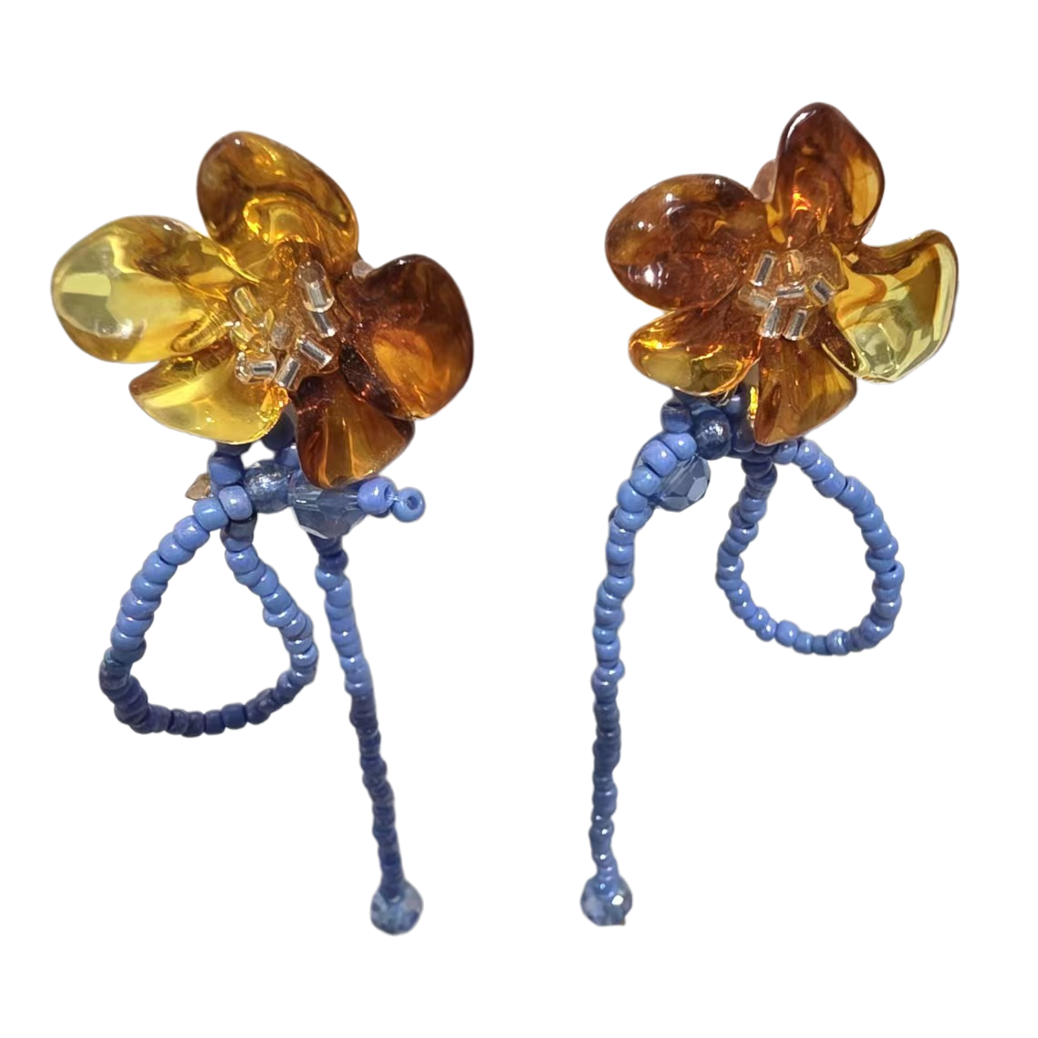 Flower-shaped piercing earlobe breast stud earrings with catheter piercing needle accessory set