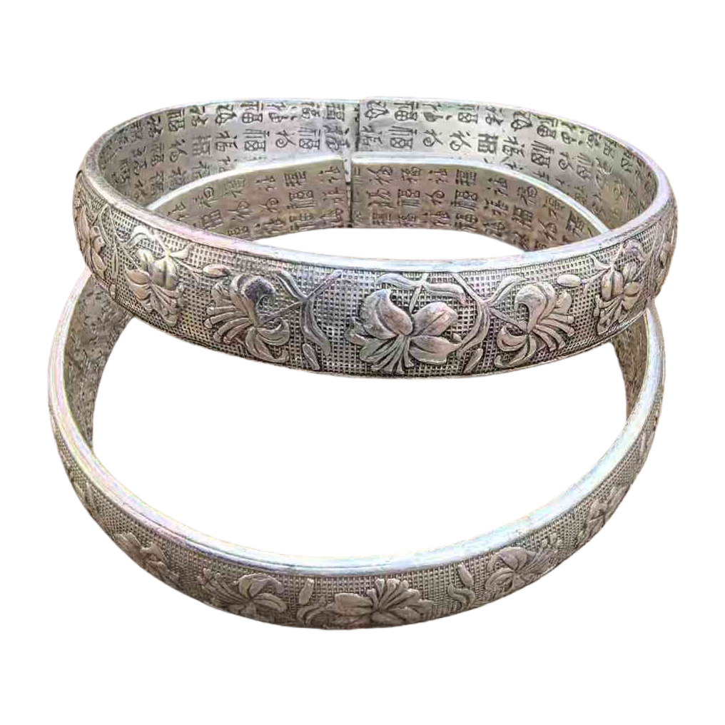Ethnic style silver-plated antique bracelet jewelry for women, retro carved open bracelet accessory Item Picture