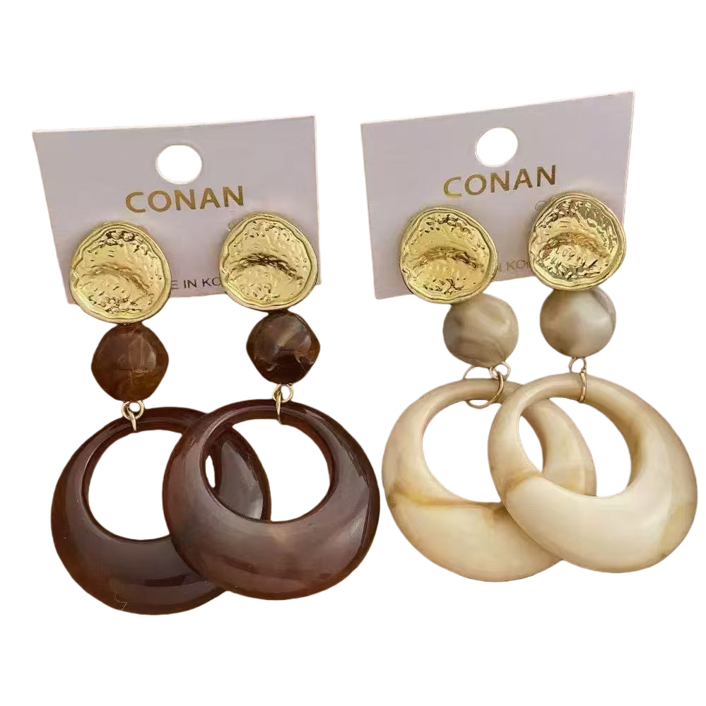 A set of fashionable earrings and accessories featuring intangible cultural heritage traditional Chinese medicine craftsmanship for children Item Picture