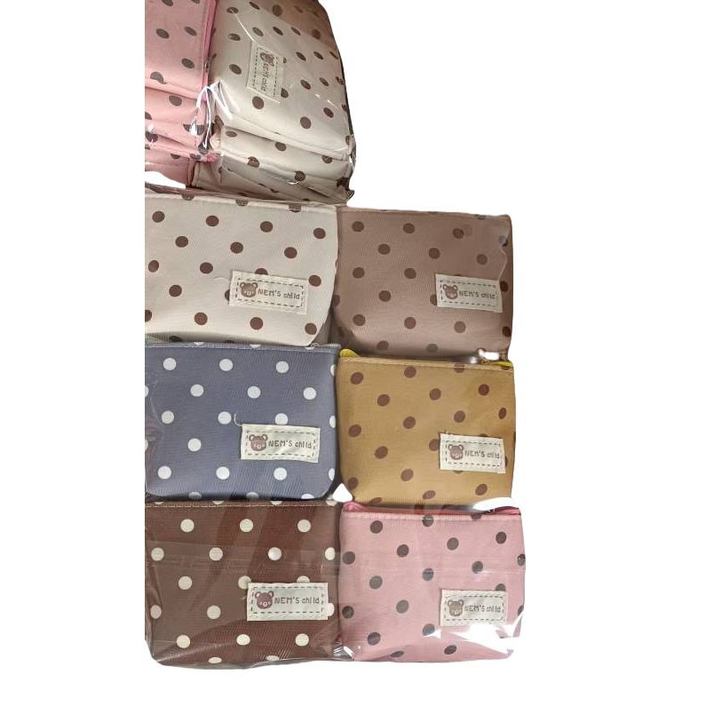 卡皮巴拉硅胶零钱包/玩具/蓝牙式耳机/AI玩具/毛绒挂饰白底实物图
