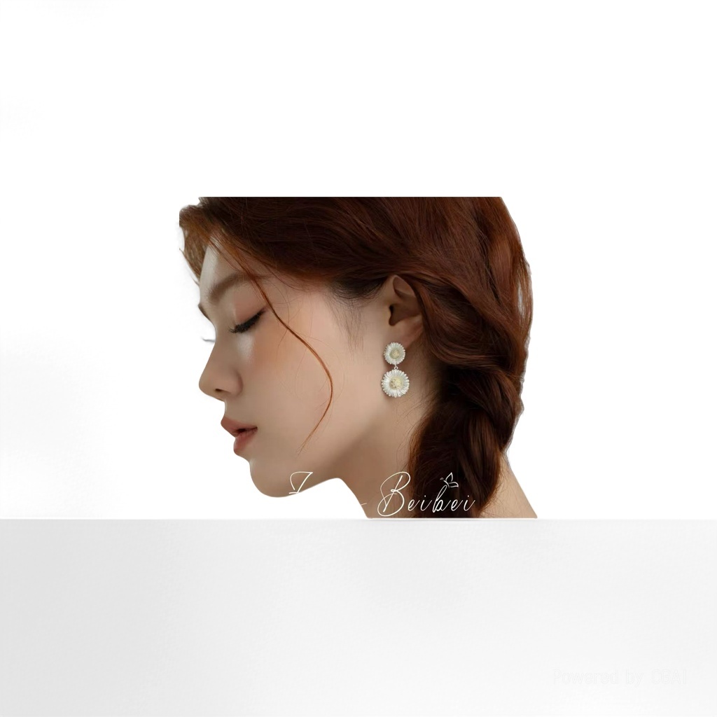 Furui Medieval bulubulu S925 Silver Daisy Double Ear Clip 925 Silver Ear Ring Application Scenario