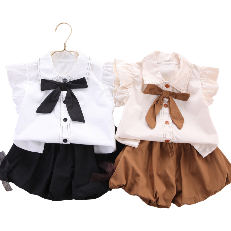 The new summer style of small flying sleeve shirt and flower bud pants, a stylish two-piece set for foreign trade children's clothing, is a trendy set for girls Item Picture